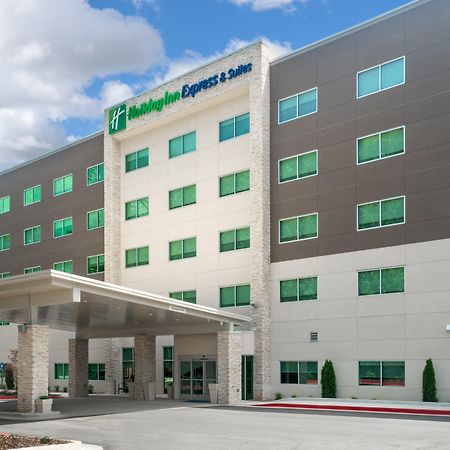 Holiday Inn Express & Suites Atlanta Airport Ne - Hapeville, An Ihg Hotel Exterior foto